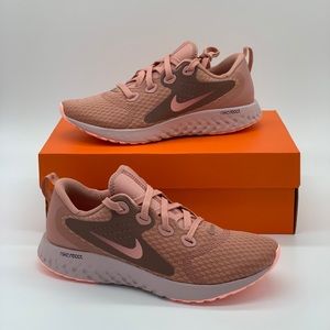 Nike Legend React Running Shoe  Pink/Pink Tint